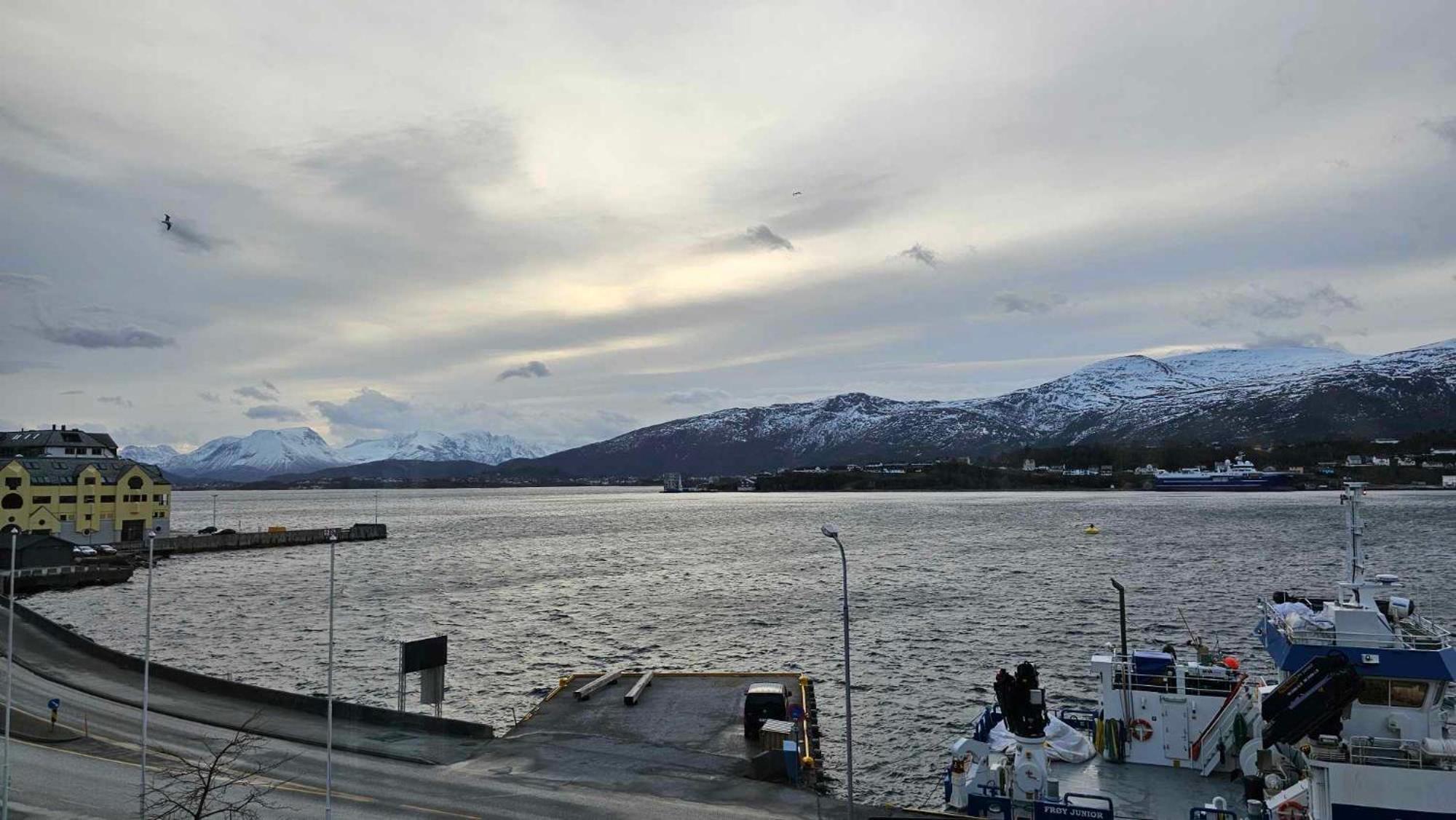 West Coast Apartments Aalesund Exterior photo